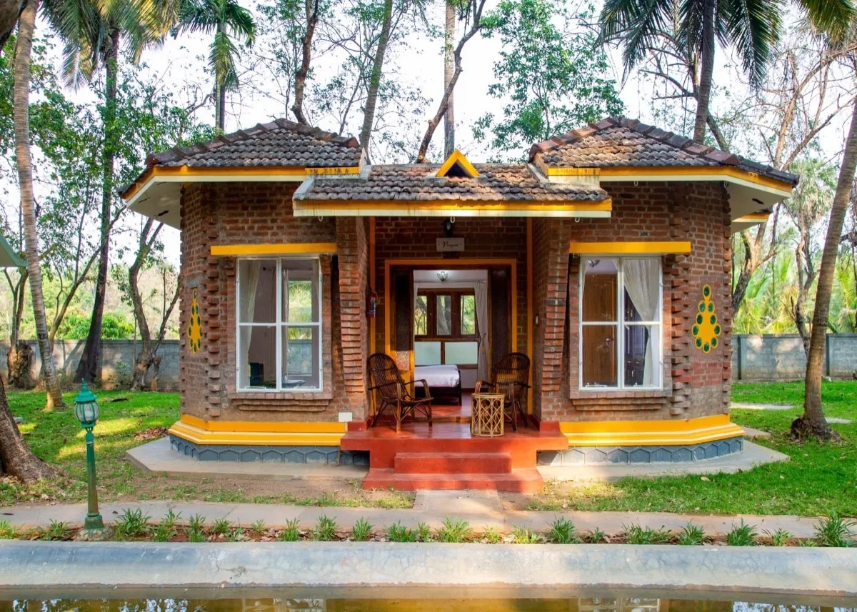 Stenen Deluxe Villa met schaduwrijke veranda