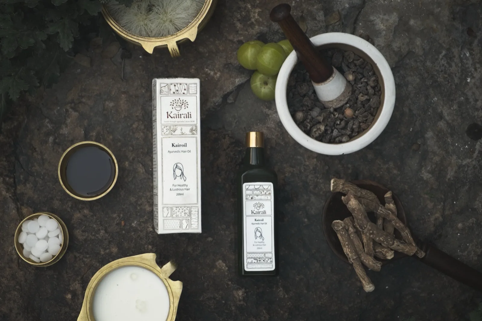 Kairoil — olio ayurvedico per capelli Kairali (fotografia del prodotto)